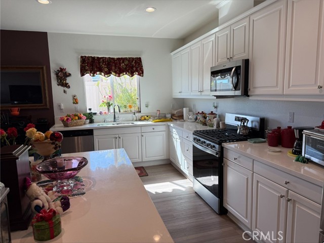 Detail Gallery Image 7 of 26 For 553 Chalakat Ct, San Jacinto,  CA 92582 - 3 Beds | 2 Baths