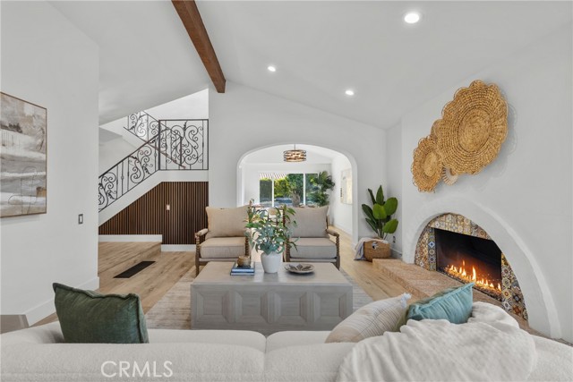 Detail Gallery Image 5 of 39 For 3944 Corte Cancion, Thousand Oaks,  CA 91360 - 4 Beds | 3 Baths