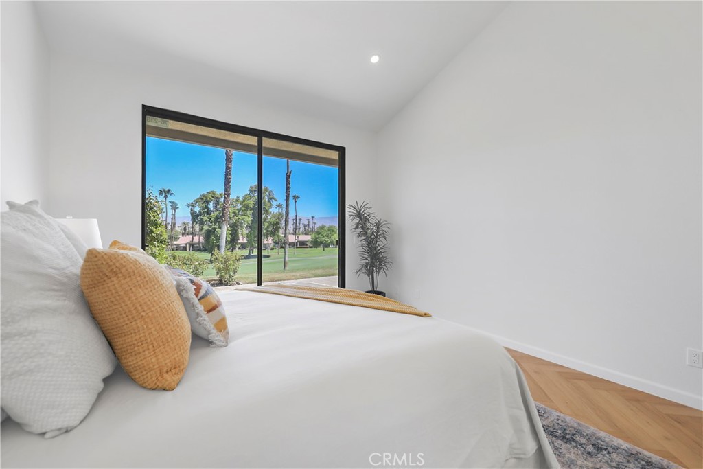 MLS #OC25168664 img 18