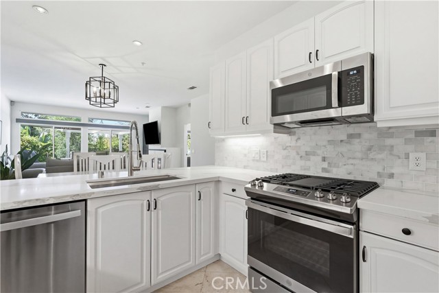 Detail Gallery Image 11 of 33 For 28914 Paseo Caravella, Mission Viejo,  CA 92692 - 2 Beds | 2 Baths