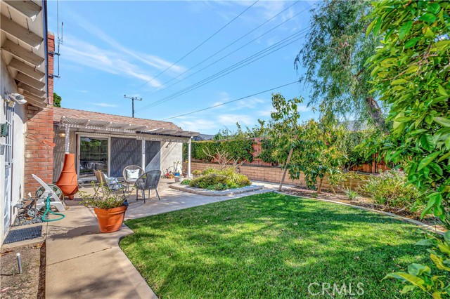 Detail Gallery Image 40 of 47 For 945 Lansing Ln, Costa Mesa,  CA 92626 - 4 Beds | 2 Baths