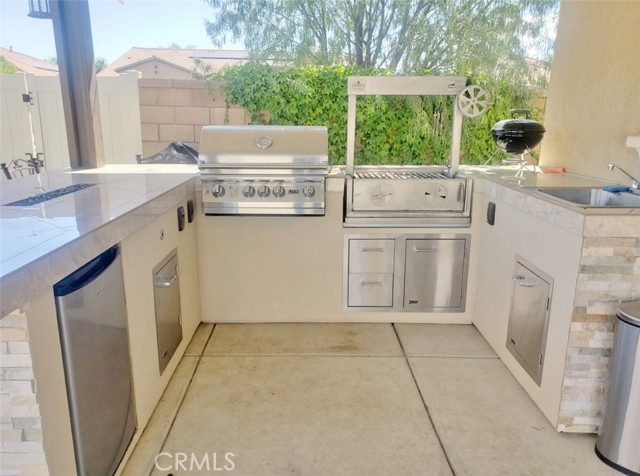 Detail Gallery Image 19 of 53 For 31800 Fallbrook Cir, Murrieta,  CA 92563 - 5 Beds | 2 Baths