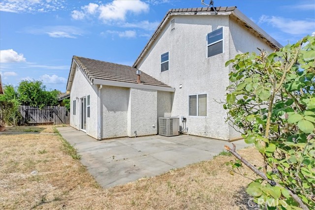1712 Cattail Drive, Marysville CA: https://media.crmls.org/medias/0af5cb9b-d941-4fff-9f4f-defc132367d5.jpg