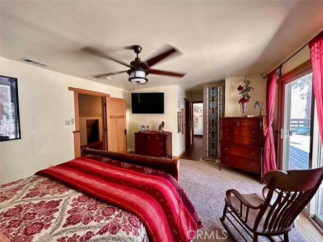 39722 Valley Of The Falls Drive, Forest Falls CA: https://media.crmls.org/medias/0af5d4e8-8325-4f7a-8cec-22e42b2d1f8e.jpg