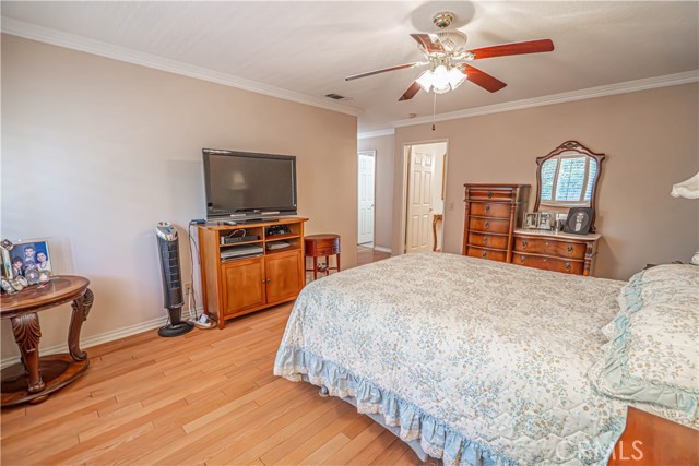 Detail Gallery Image 18 of 42 For 19210 Lahey St #2,  Porter Ranch,  CA 91326 - 3 Beds | 2/1 Baths