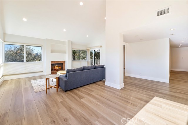 Detail Gallery Image 11 of 30 For 12 Lakeview, Irvine,  CA 92604 - 3 Beds | 2 Baths