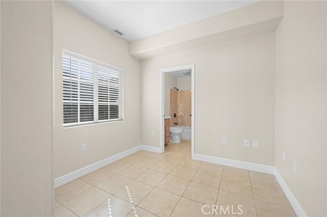 Detail Gallery Image 22 of 64 For 2057 Bush, Santa Ana,  CA 92706 - 4 Beds | 3 Baths