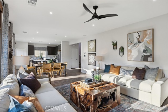 49329 Meadowlark Place, Indio CA: https://media.crmls.org/medias/0af8c456-cf35-4c0d-b2b8-3e3f9089a2c9.jpg