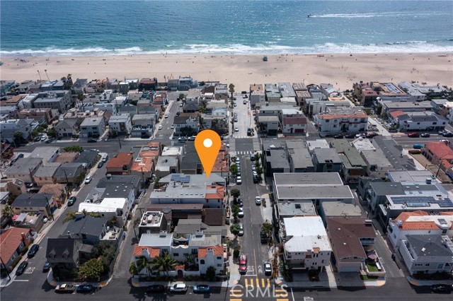 216 1st Street, Manhattan Beach, California 90266, 3 Bedrooms Bedrooms, ,4 BathroomsBathrooms,Residential,Sold,1st,SB21166941