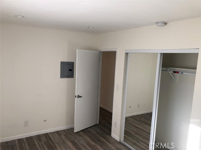Detail Gallery Image 2 of 6 For 11572 Braddock, Culver City,  CA 90230 - 2 Beds | 1 Baths