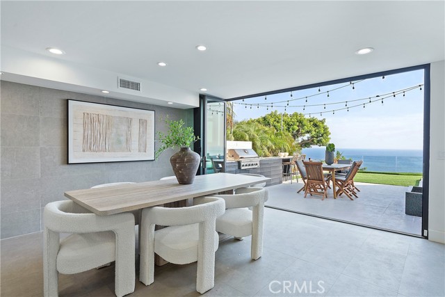 Detail Gallery Image 21 of 55 For 18300 Coastline Dr, Malibu,  CA 90265 - 4 Beds | 4 Baths