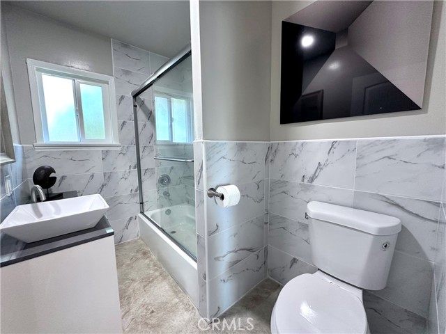 Detail Gallery Image 14 of 19 For 233 Russell, Monterey Park,  CA 91755 - 2 Beds | 1 Baths