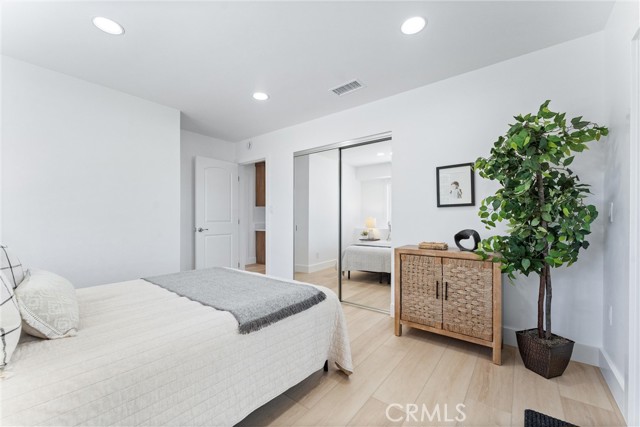 18011 Theodora Drive, Tustin CA: https://media.crmls.org/medias/0afeacc7-95a8-415b-8934-ce2debbccba2.jpg