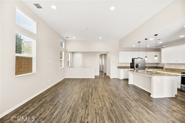 36432 Chervil Court, Lake Elsinore CA: https://media.crmls.org/medias/0afee91b-6154-40ad-9e45-56d2a7cc3441.jpg