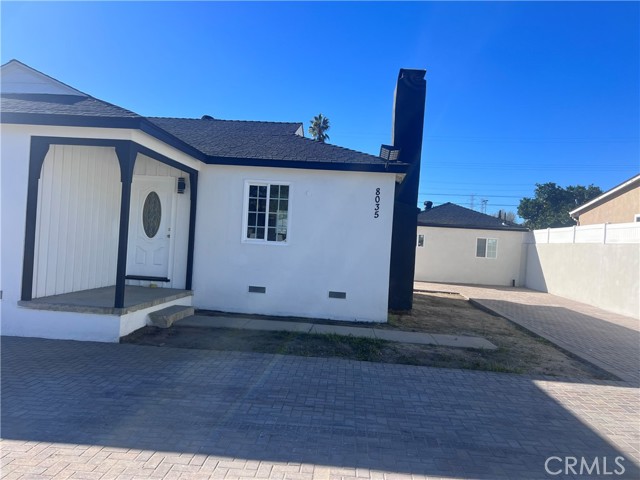 Detail Gallery Image 10 of 43 For 8035 Wilkinson, North Hollywood,  CA 91605 - 3 Beds | 1 Baths