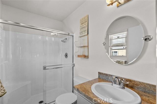 17910 River Circle, Canyon Country CA: https://media.crmls.org/medias/0b00b829-6fab-4633-9da8-e5dfa5899ccd.jpg