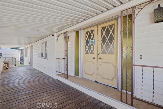 701 E Lassen Avenue, Chico CA: https://media.crmls.org/medias/0b01856f-5d05-422c-83e0-dc7ca2d62624.jpg