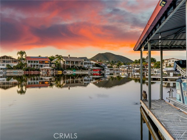 Detail Gallery Image 3 of 63 For 23572 Continental Dr, Canyon Lake,  CA 92587 - 3 Beds | 2 Baths