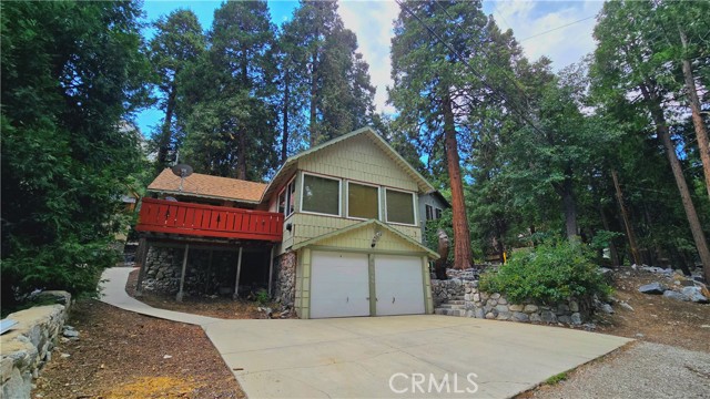 Detail Gallery Image 2 of 21 For 40969 Spruce Dr, Forest Falls,  CA 92339 - 2 Beds | 1 Baths