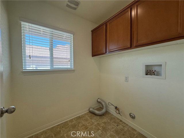 Detail Gallery Image 28 of 33 For 37126 Firethorn St, Palmdale,  CA 93550 - 4 Beds | 2 Baths