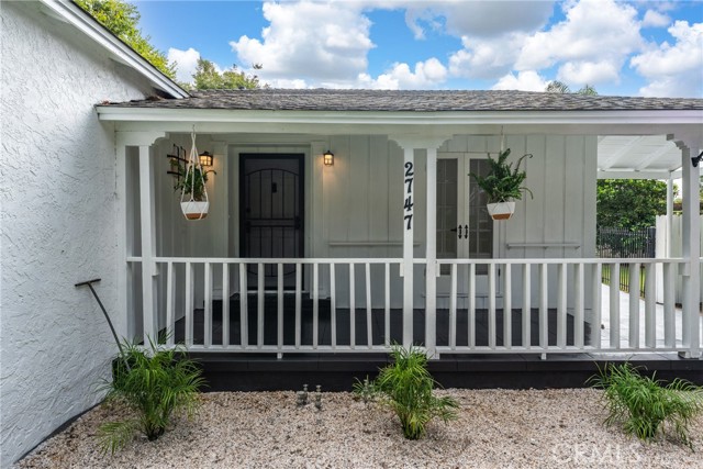 2747 NG ST, San Bernardino CA: https://media.crmls.org/medias/0b04b543-9bcc-4f3e-a083-95daea37ab9a.jpg