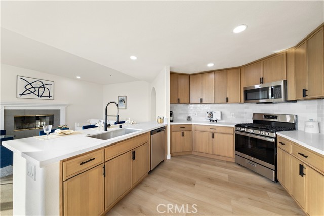 Detail Gallery Image 15 of 49 For 1522 Maxwell Ln, Vista,  CA 92084 - 3 Beds | 2/1 Baths