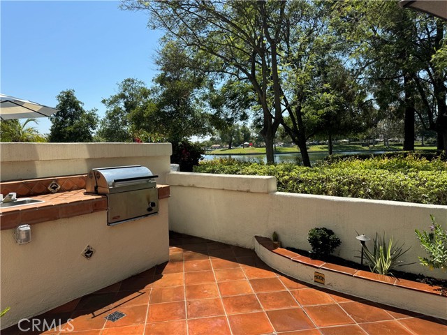 1 Brisa Del Lago, Rancho Santa Margarita CA: https://media.crmls.org/medias/0b0531da-d118-4bba-9a89-1cf7a18bafa9.jpg
