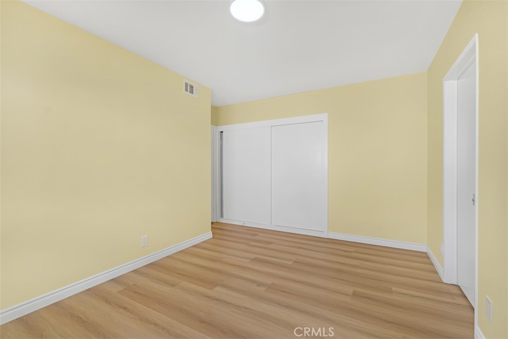 https://media.crmls.org/medias/0b0558e4-543d-445f-932b-aaac401aee39.jpg?preset=X-Large