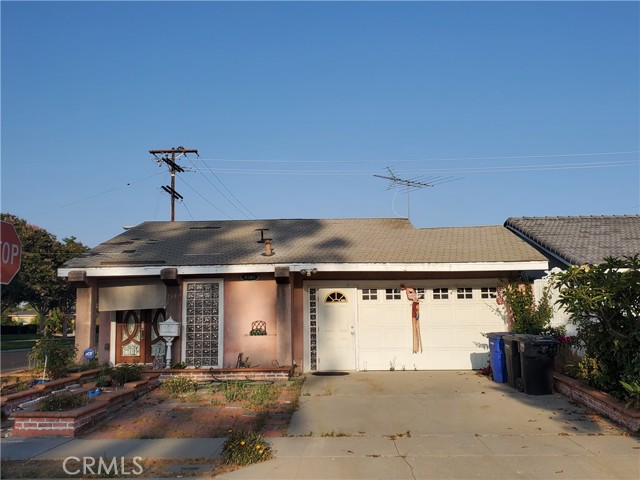 Detail Gallery Image 1 of 1 For 9302 Pioneer Bld, Santa Fe Springs,  CA 90670 - 3 Beds | 2 Baths