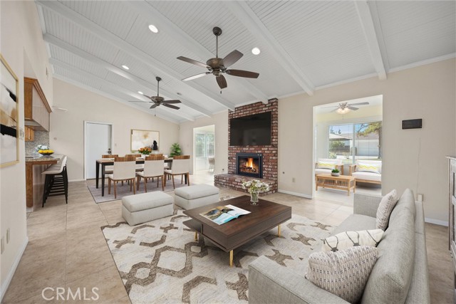 Detail Gallery Image 11 of 43 For 1519 Old Stage St, Bakersfield,  CA 93312 - 4 Beds | 2/1 Baths
