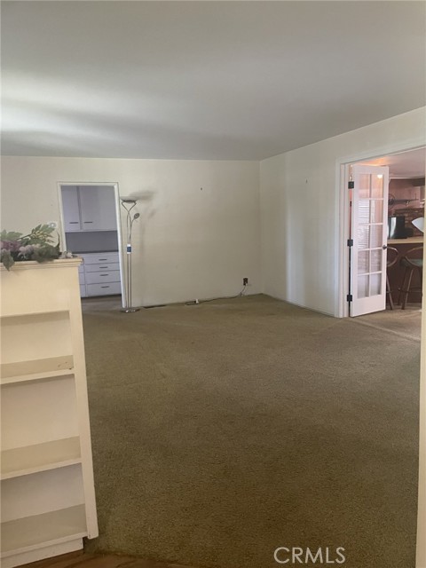 319 Tocino Drive, Duarte CA: https://media.crmls.org/medias/0b06388c-8909-4a88-9bef-31e4963de48a.jpg