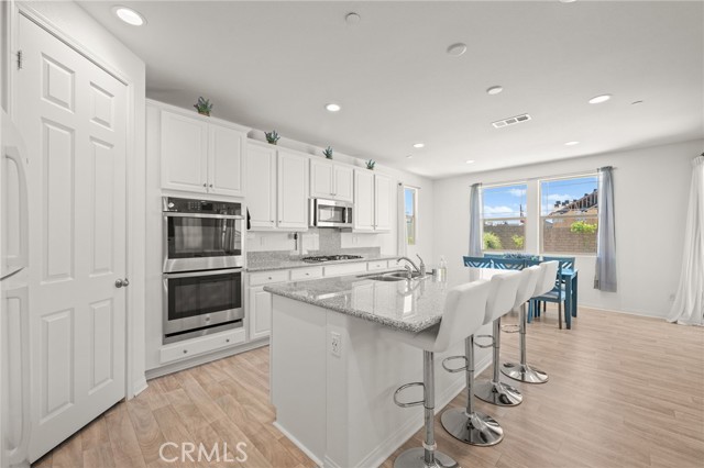 32171 Dymondia Way, Temecula CA: https://media.crmls.org/medias/0b089e7f-6dd8-411e-b937-bf334c130851.jpg