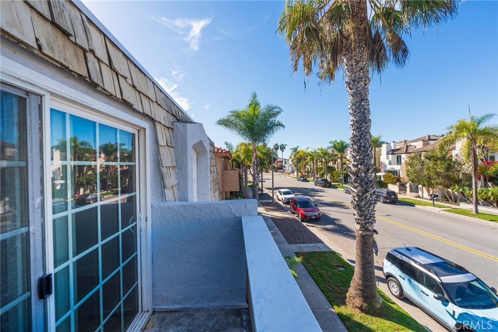 MLS #OC25273090 image #28