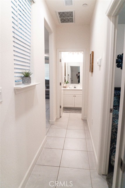 Detail Gallery Image 9 of 22 For 2467 Lake St, Kingsburg,  CA 93631 - 3 Beds | 2 Baths
