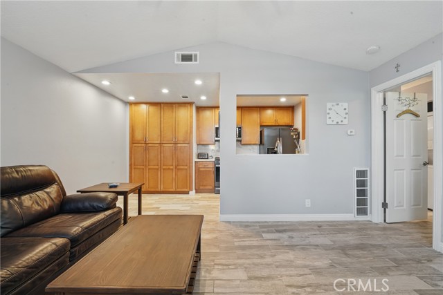 Detail Gallery Image 10 of 25 For 6 Pica Flor #58,  Rancho Santa Margarita,  CA 92688 - 1 Beds | 1 Baths