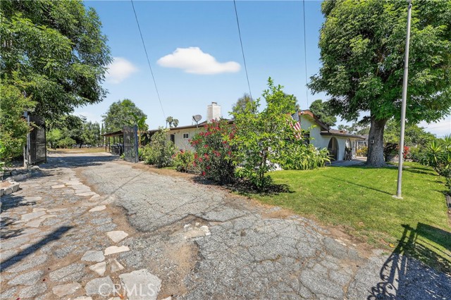 Image 37 of 63 For 357 Basetdale