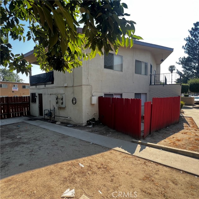 1505 Sepulveda Avenue, San Bernardino CA: https://media.crmls.org/medias/0b0bd9f3-7f2e-4f78-8366-1f58d716a390.jpg