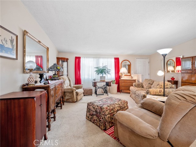 Detail Gallery Image 4 of 29 For 21621 Sandia Rd #32,  Apple Valley,  CA 92308 - 3 Beds | 2 Baths