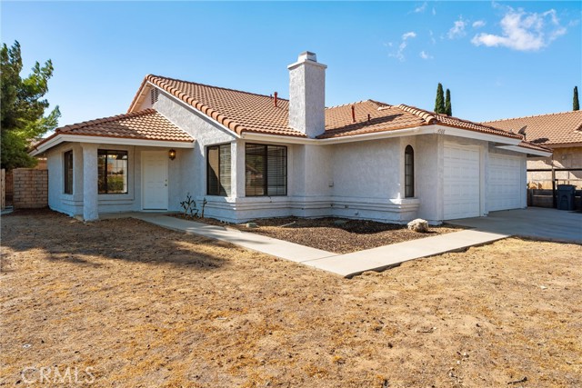 4508 4508 Paseo Hermoso, Palmdale CA: https://media.crmls.org/medias/0b0ce79a-263e-49d3-b2d6-abb46ee85e67.jpg