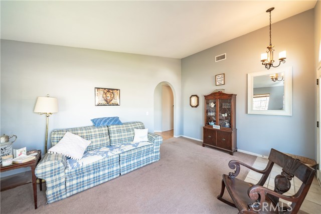 Detail Gallery Image 7 of 51 For 1350 Plumwood Ln, Mentone,  CA 92359 - 3 Beds | 2 Baths