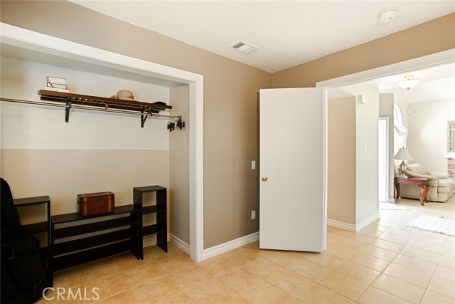 2424 Norte Vista Drive, Chino Hills CA: https://media.crmls.org/medias/0b0ecb93-bc3a-4e11-a6ba-779ff86275be.jpg