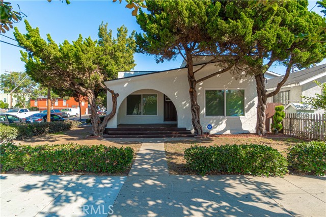 1384 Orange Avenue, Long Beach, California 90813, 4 Bedrooms Bedrooms, ,2 BathroomsBathrooms,Single Family Residence,For Sale,Orange,RS24057290