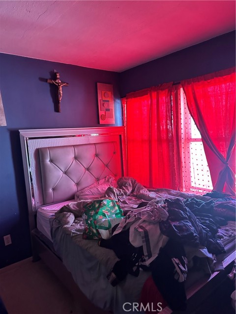 Detail Gallery Image 9 of 14 For 11507 Grape, Los Angeles,  CA 90059 - – Beds | – Baths