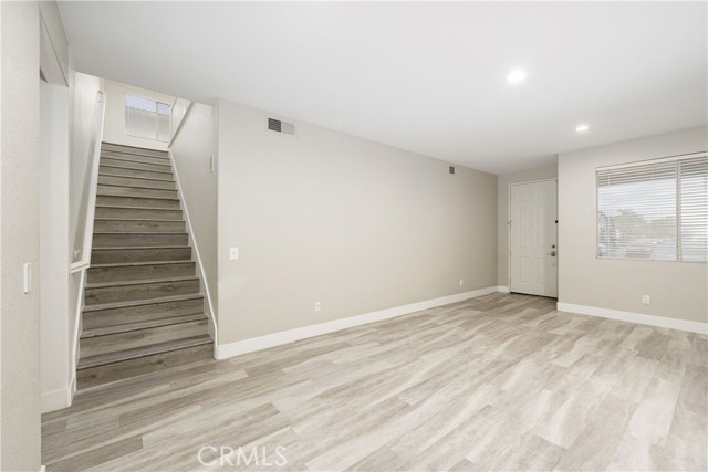 Detail Gallery Image 12 of 28 For 10 Lazurite, Rancho Santa Margarita,  CA 92688 - 4 Beds | 3 Baths