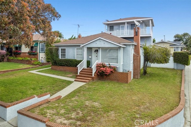 347 Avenue F, Redondo Beach, California 90277, 3 Bedrooms Bedrooms, ,1 BathroomBathrooms,Residential,Sold,Avenue F,SB23062855