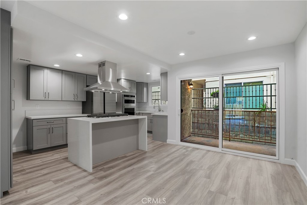 227 E Burbank Boulevard #C