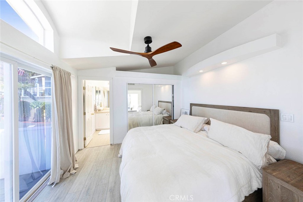 MLS #OC25253681 image #5