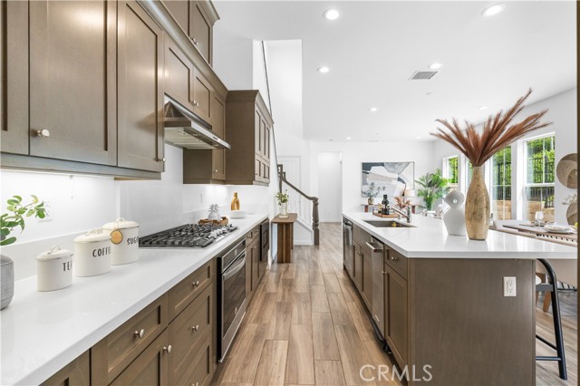 Detail Gallery Image 14 of 49 For 20611 W Chestnut Cir, Porter Ranch,  CA 91326 - 4 Beds | 3 Baths