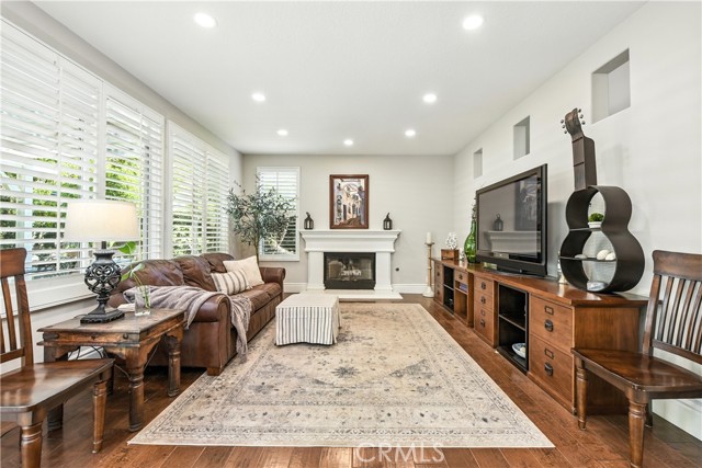 Detail Gallery Image 16 of 63 For 4304 Timberdale Rd, Moorpark,  CA 93021 - 4 Beds | 2/1 Baths