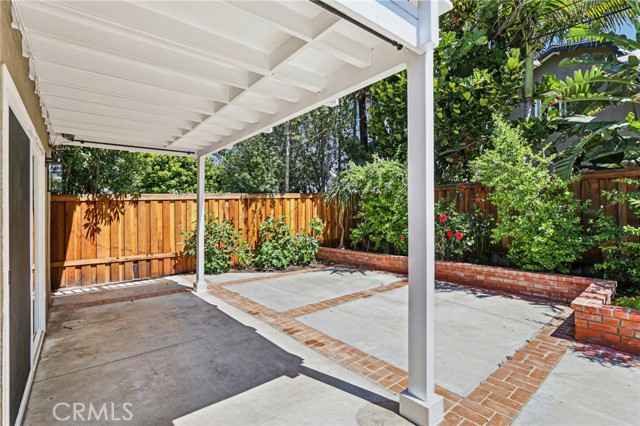 Detail Gallery Image 41 of 51 For 1742 Bonaire, Newport Beach,  CA 92660 - 4 Beds | 3 Baths